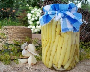 Консервація квасолі на зиму – способи закачування поживних бобів + Відео