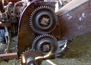 Як зробити садовий подрібнювач своїми руками + Відео