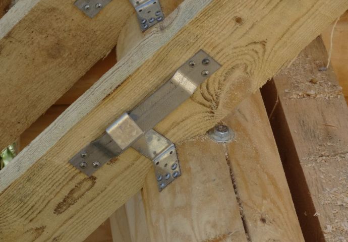 Ковзаюча опора для крокв: ціна та фото Ковзаюча опора для крокв: ціна та фото