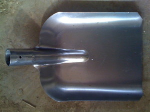 Лопата совкова – конструктивні особливості та застосування + відео