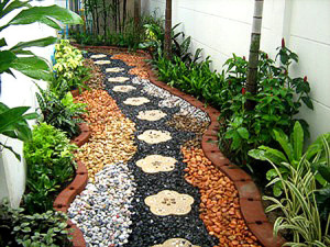 Дизайн садових доріжок – як вибрати матеріал для оформлення? + відео