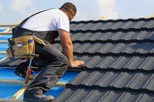 Гараж своїми руками з дерева – всі тонкощі роботи з деревяним брусом + Відео