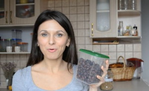 Шипшину – як сушити в духовці, щоб не плоди не згоріли + Відео