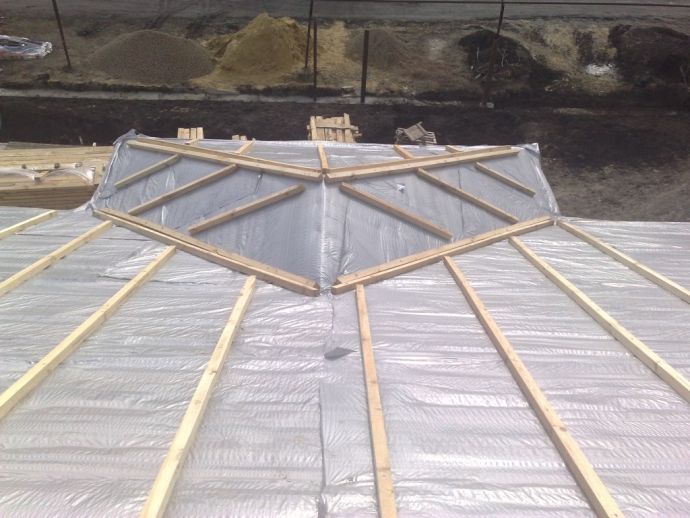 Контробрешетка під металочерепицю та профнастил з фото Контробрешетка під металочерепицю та профнастил з фото