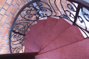 Садові роботи на дачі – як полегшити свою працю? + відео