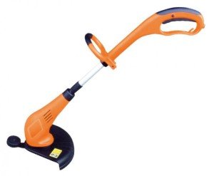 Акумуляторна або мережева – газонокосарка на всі випадки життя + відео