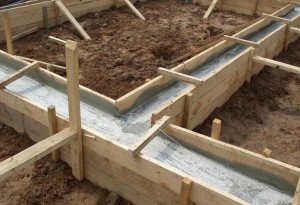 Як зробити сарай своїми руками добре і економно + відео