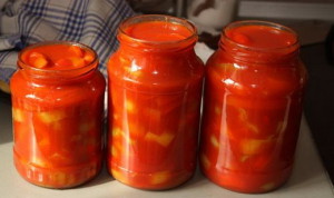 Перець в маслі на зиму – класичні й оригінальні рецепти + Відео