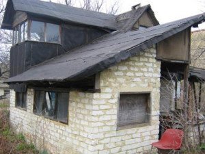 Ремонт даху дачного будинку своїми руками + відео