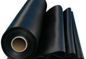 Чим покрити дах на дачі: рулонні матеріали, шифер, ондулін, металопрофіль або металочерепиця