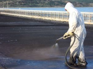 Гідроізоляція даху гаража: варіанти, матеріали, проведення робіт Гідроізоляція даху гаража: варіанти, матеріали, проведення робіт