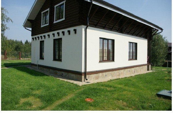 Як побудувати комбіновані будинки з піноблоків і дерева