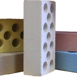 Будинок з силікатної цегли: його плюси і мінуси Будинок з силікатної цегли: його плюси і мінуси