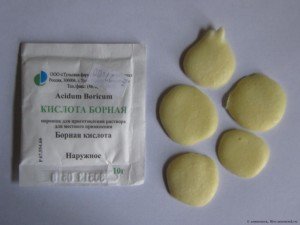 борна кислота від тарганів