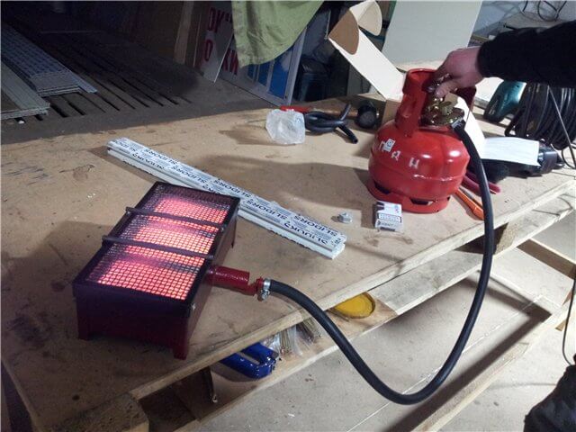 Як вибрати газовий обігрівач для будинку