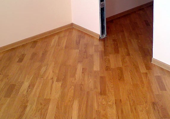 Як правильно укласти ламінат докладна інструкція