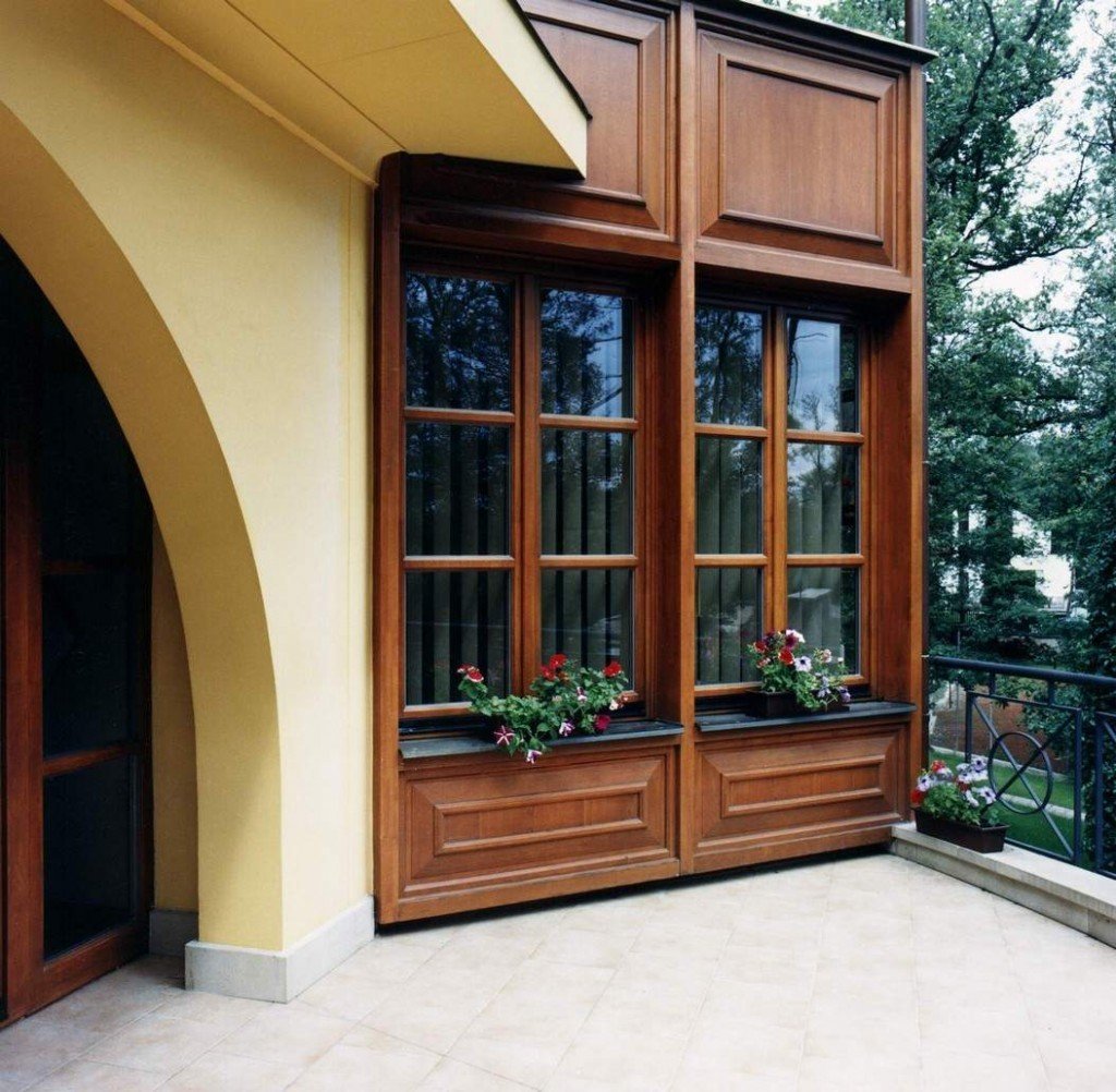 Віконний палітурка   види: спарені, роздільні і подвійні, забарвлення