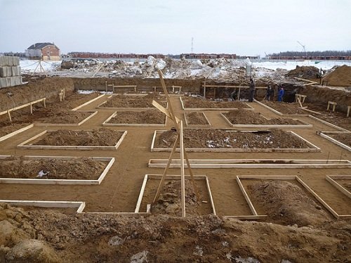 Як побудувати фундамент для будинку з блоків ФБС? Як побудувати фундамент для будинку з блоків ФБС?