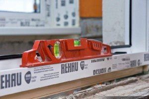 Установка пластикових вікон своїми руками   як самому встановити вікно