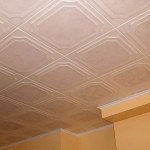 Як клеїти безшовну стельову плитку з пінополістиролу фото, відео Як клеїти безшовну стельову плитку з пінополістиролу фото, відео