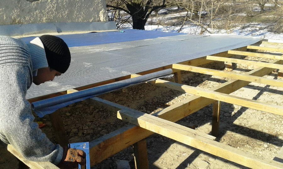 Як зробити односкатную дах для гаража своїми руками — пристрій і схеми (фото, відео)