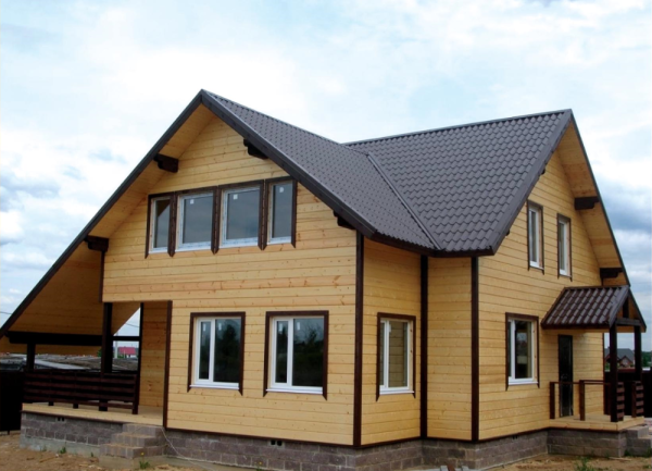 Як збудувати двоповерховий будинок з бруса