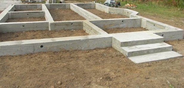 Кладка газосилікатних блоків і армування стін з них Кладка газосилікатних блоків і армування стін з них