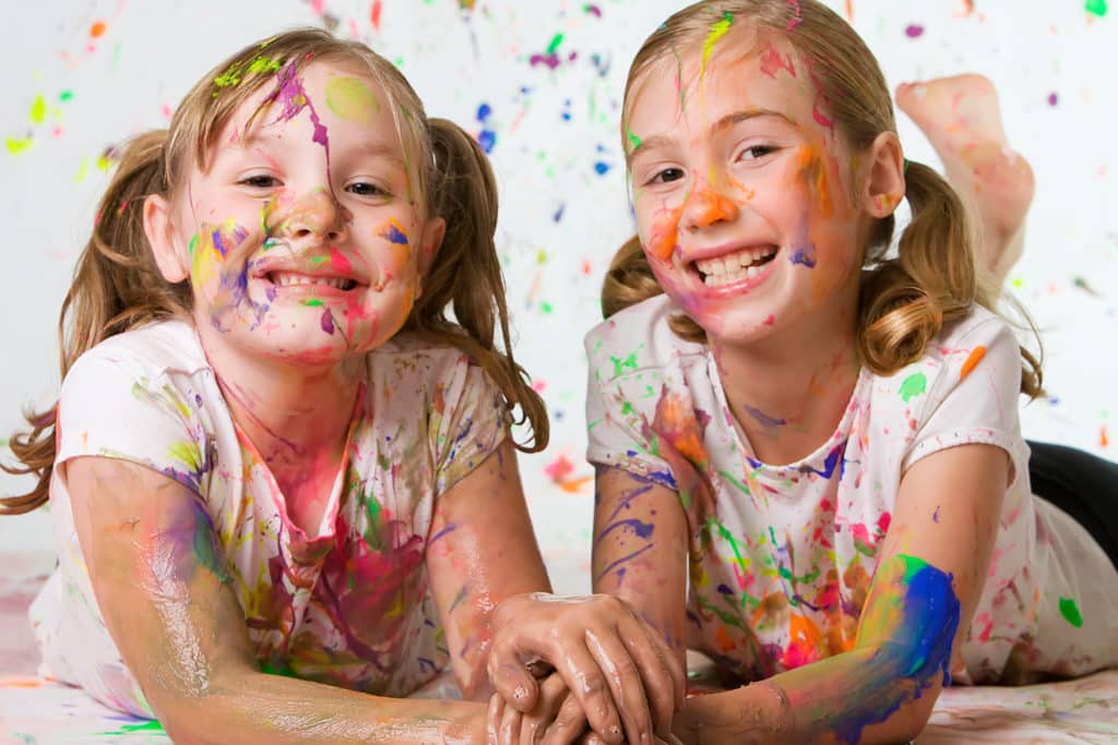 Як відіпрати гуаш з одягу в домашніх умовах Як відіпрати гуаш з одягу в домашніх умовах