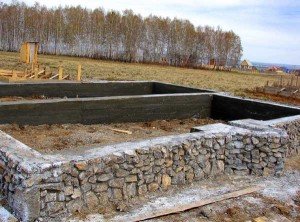 Бутовий фундамент що це таке, кладка своїми руками та підсилення фундаменту Бутовий фундамент що це таке, кладка своїми руками та підсилення фундаменту