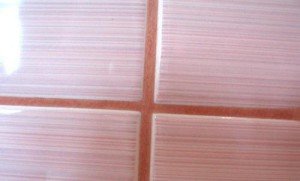 Затирка швів після укладання керамічної плитки   покрокова інструкція