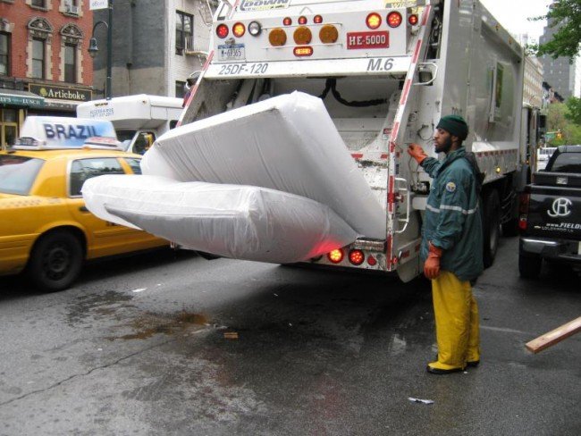 Клопи у квартирі: як позбутися самостійно