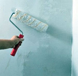 Чи можна клеїти шпалери на старі шпалери: всі «за» і «проти»