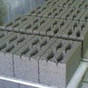 Щільність керамзитобетону (кг м3)