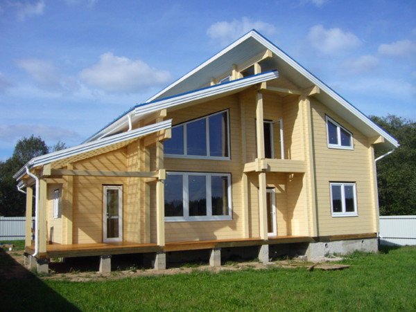 Як експлуатуються будинку з клеєного бруса: відгуки власників