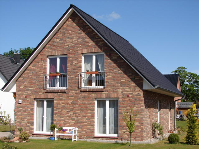 Пристрій і конструкція двосхилим даху будинку — фото, відео, схеми