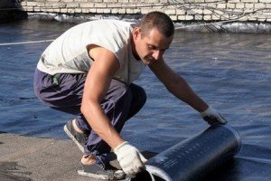 Як покрити дах гаража руберойдом: практичне керівництво