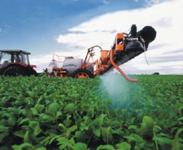 Надійні причіпні обприскувачі Джакто: огляд найбільш популярних моделей Jacto Advance Vortex 3000, Jacto Advance Vortex 2000 і Jacto BK 3024