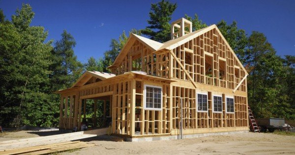 Вирішення питання: який будинок краще з бруса або каркасний