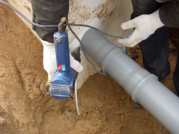 Особливості пристрою душа в деревяному будинку