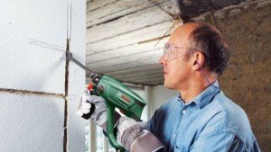 Як правильно вибрати перфоратор для будинку