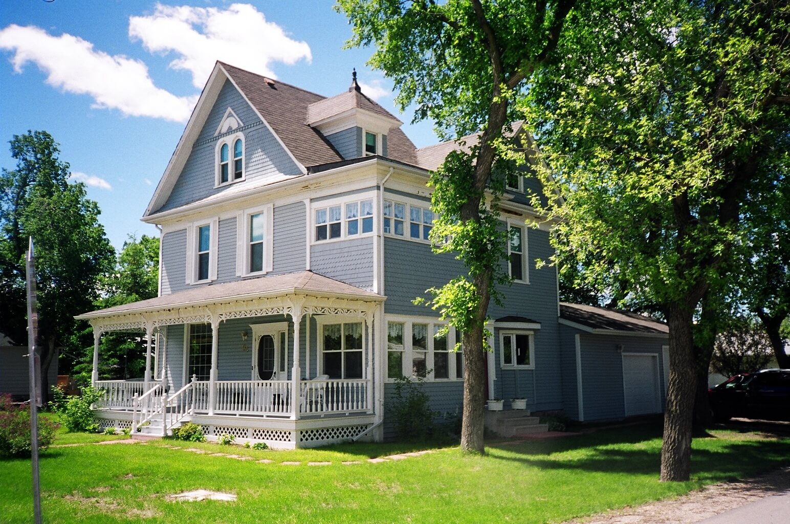 Як зробити каркасно щитовий будинок своїми руками