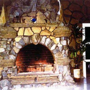 Камін з цегли своїми руками