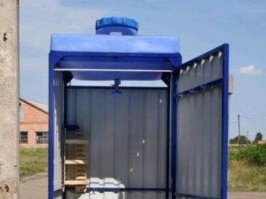 Як побудувати літній душ для дачі своїми руками: креслення з розмірами, покрокова інструкція, фото і відео