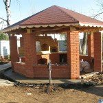 Фотографії альтанок з цегли: огляд, варіанти будівництва