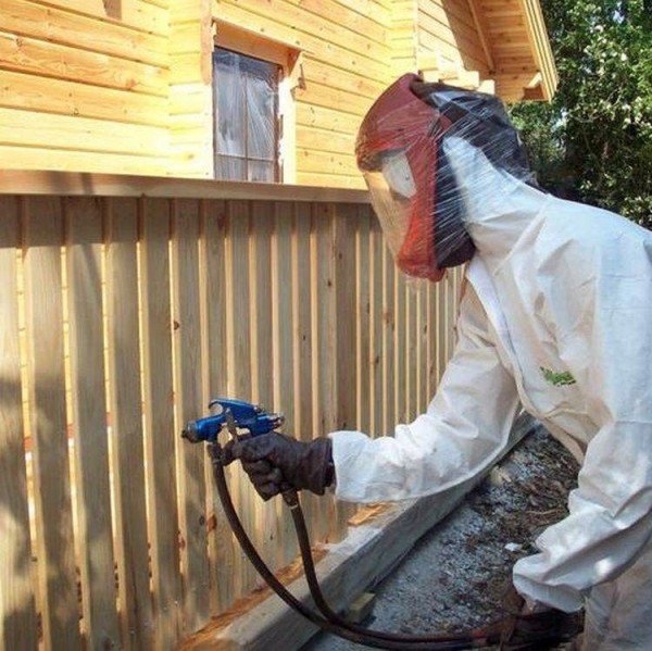 Як проводиться вогнезахист деревяних конструкцій Як проводиться вогнезахист деревяних конструкцій