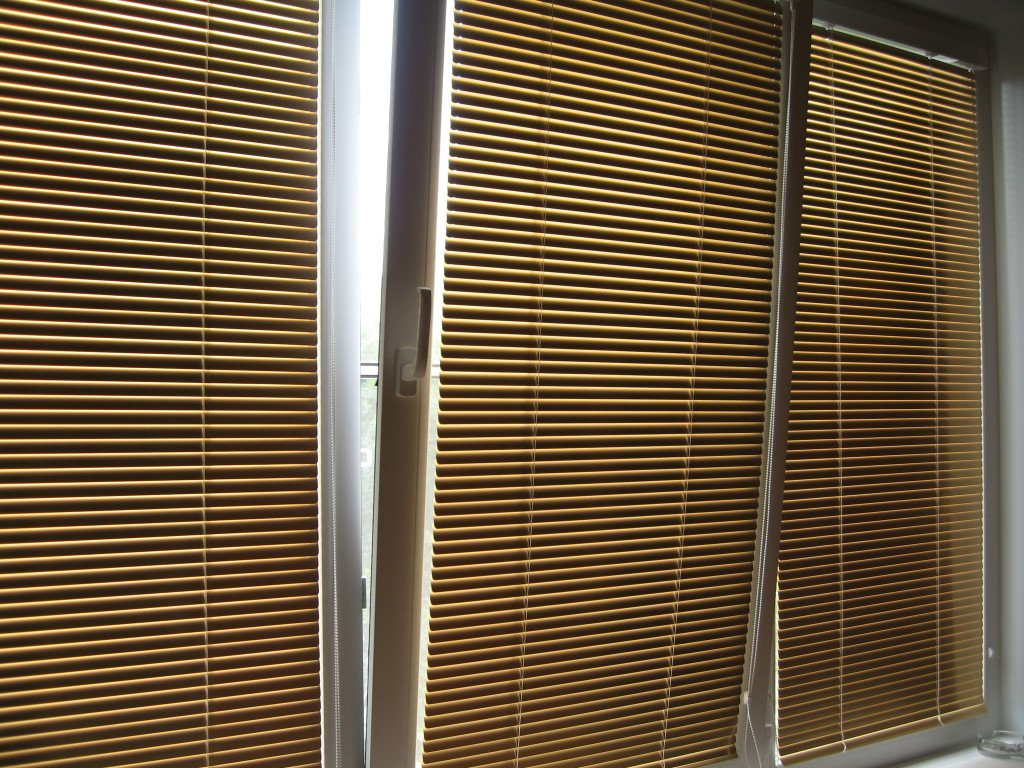 Як встановлювати жалюзі   відео установки на пластикові вікна