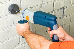 Як правильно вибрати перфоратор для будинку