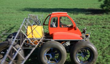 Характеристики та переваги самохідного обприскувача Туман 1