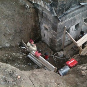 Зміцнення фундаменту цегляного будинку своїми руками