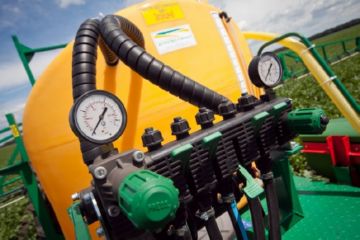 Причіпні, напівпричіпні і обприскувачі Гварта   опис найпопулярніших моделей